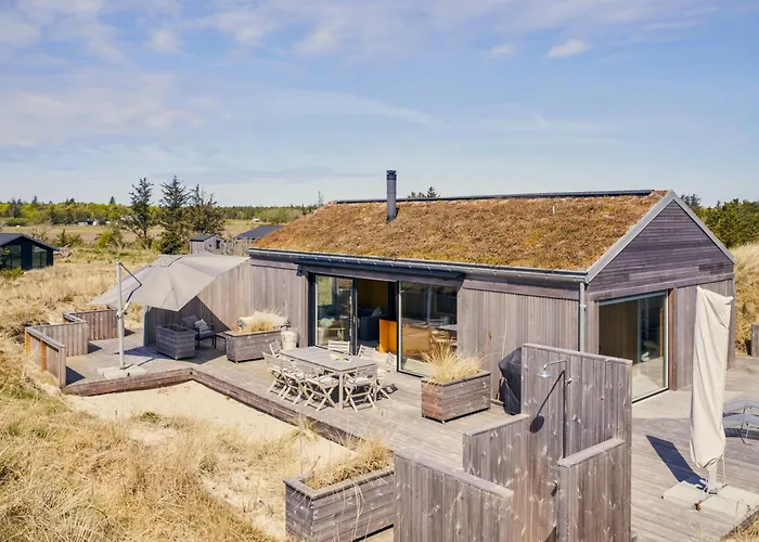 Architectural Gem With Sea View In Nyaraló