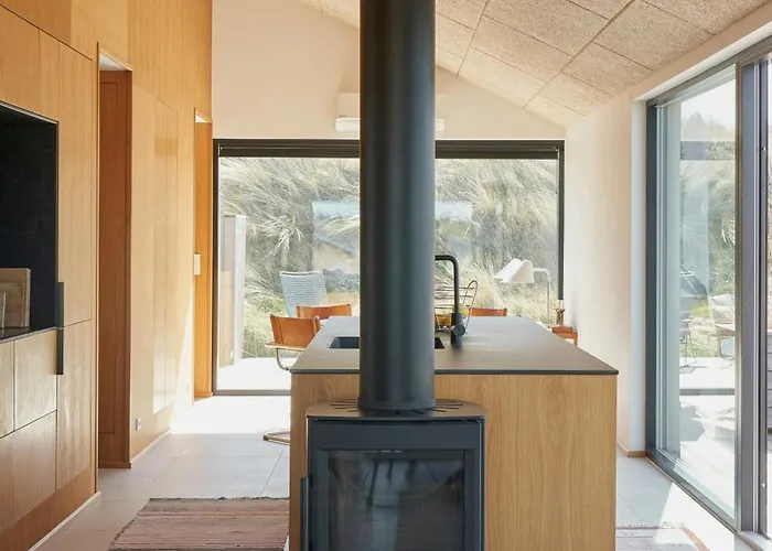 Architectural Gem With Sea View In Nyaraló